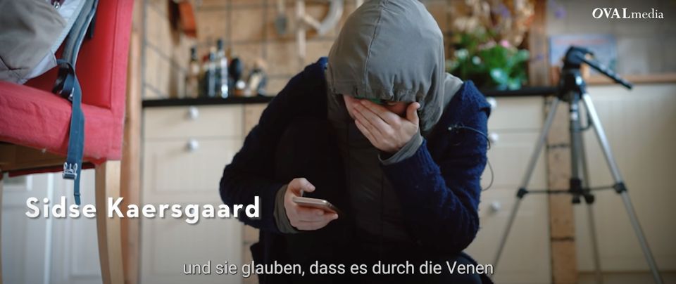 Sidse Kaersgaard a videóban